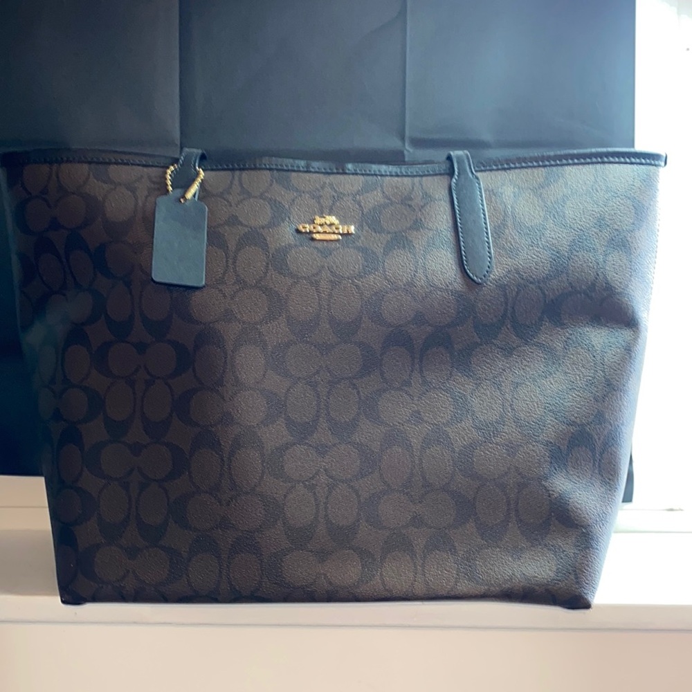 Coach purse